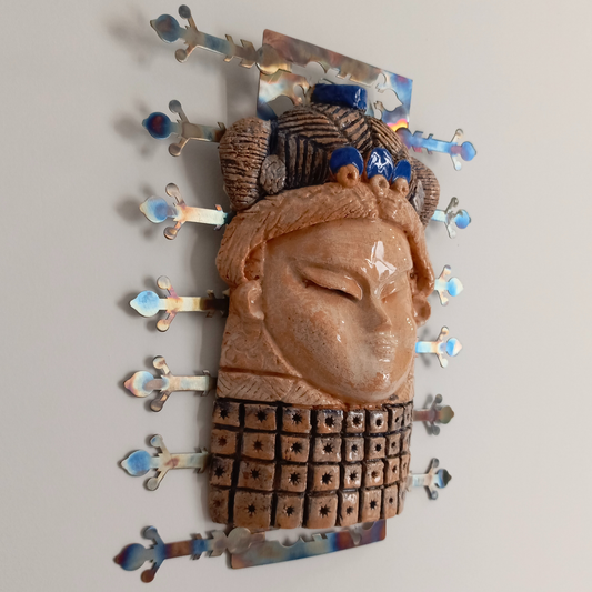 Ergenlik Maskesi Serisi No.16 Seramik-Metal Karışık Teknik Heykel