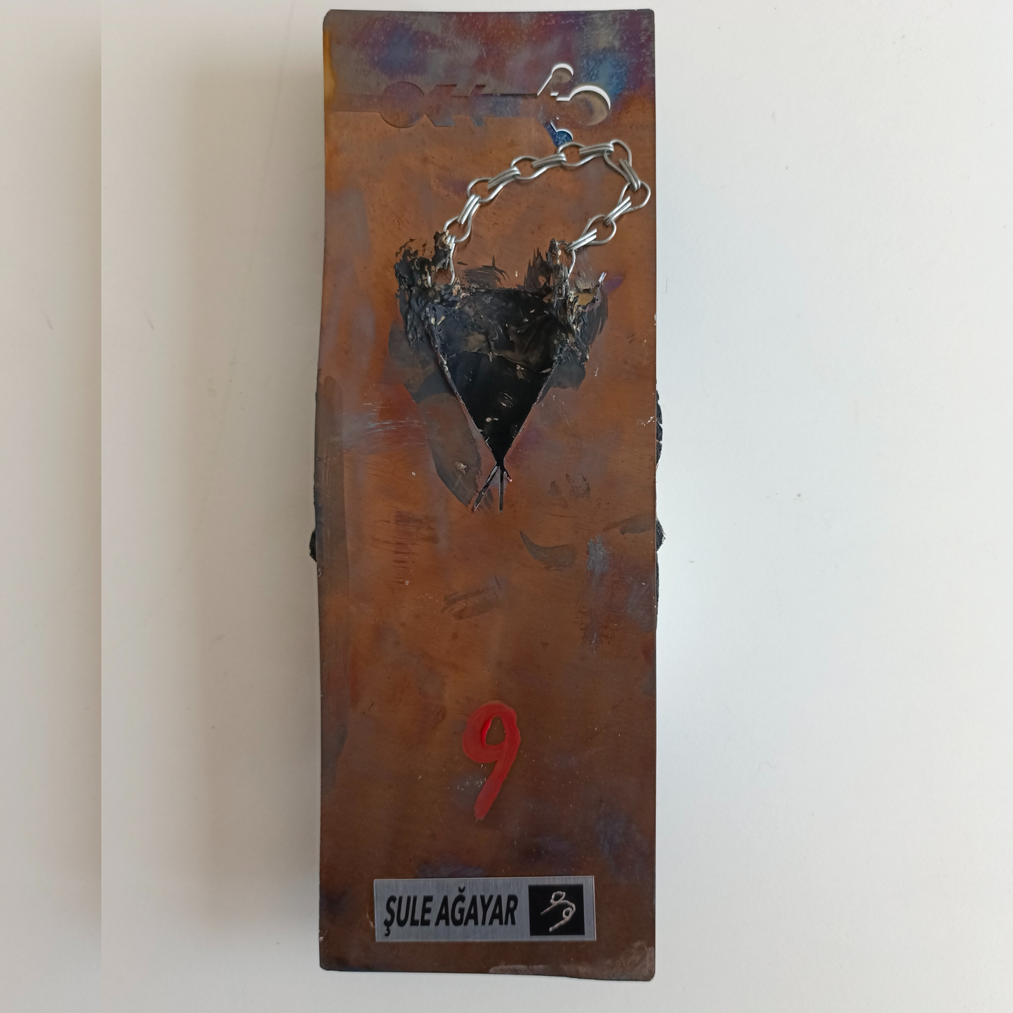 Ergenlik Maskesi Serisi No.37 Seramik-Metal Karışık Teknik Heykel