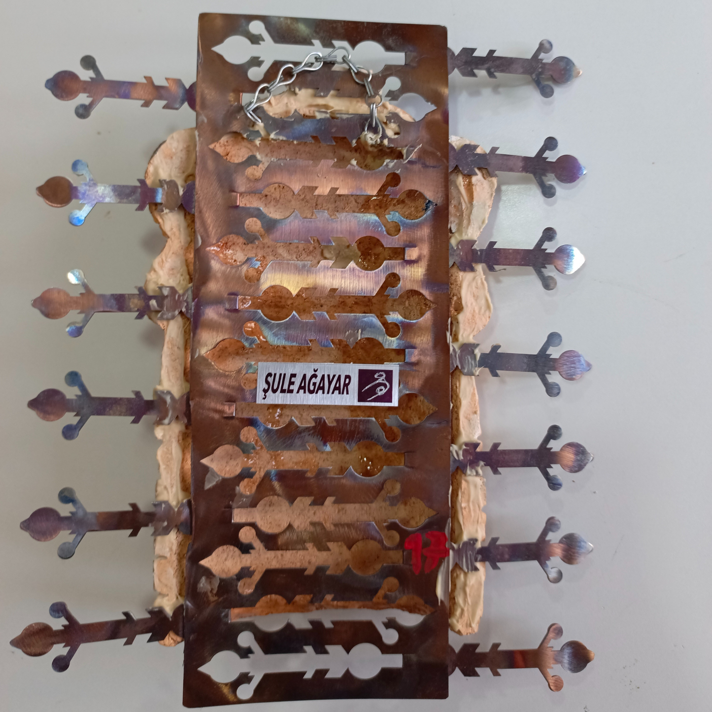 Ergenlik Maskesi Serisi No.16 Seramik-Metal Karışık Teknik Heykel